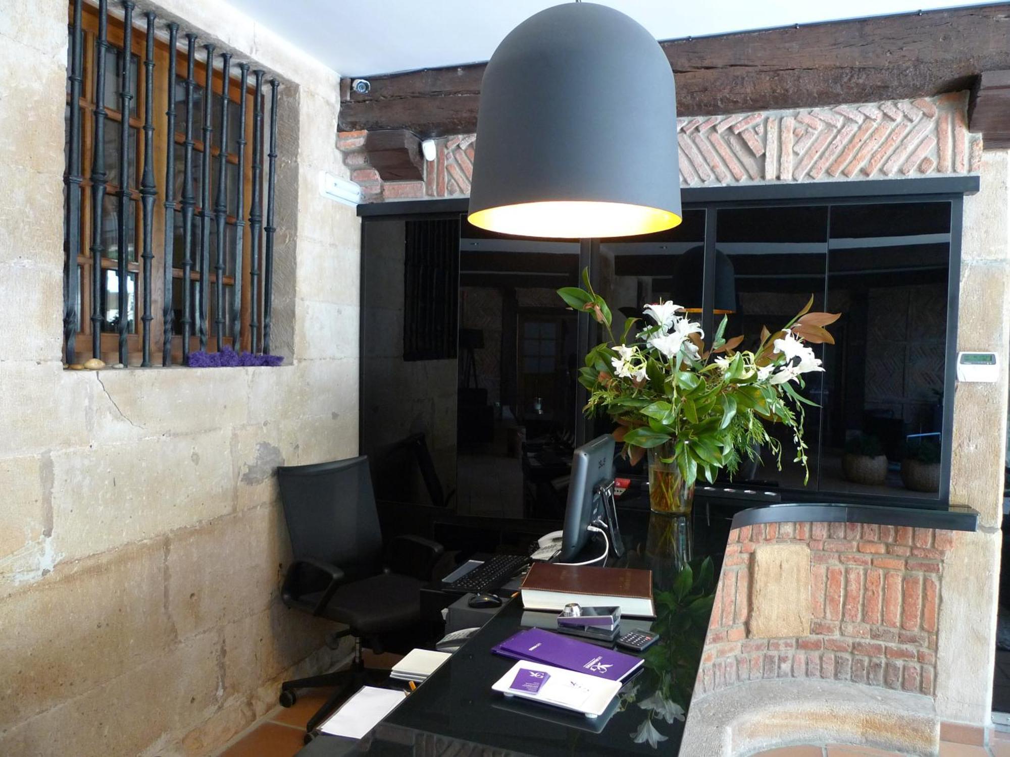 Los Guardeses Solares Business bild